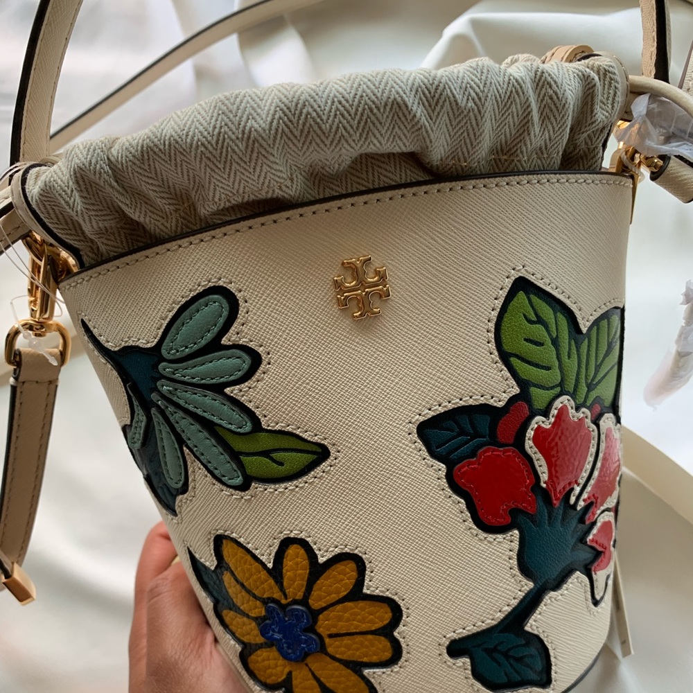 Tory Burch Emerson Appliqué Mini Bucket Bag